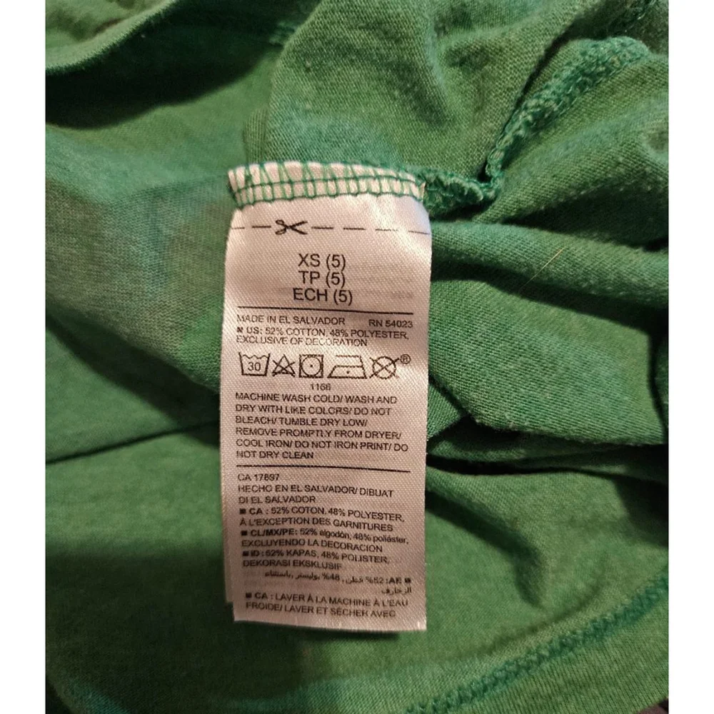 Boys Old Navy Lucky Charms T-shirt XS (5) Green Collectabilitees